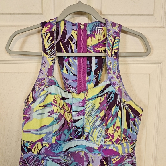 Title Nine Arabella Nimblene Halter Tropical Print Athletic Dress - Picture 9 of 9